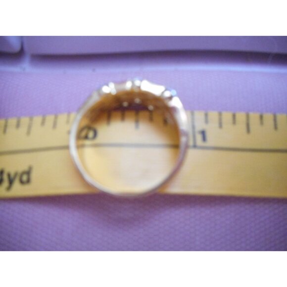 lia sophia CZ and gold tone wide ring signed Sz 7 / 7.5 / 8 - Picture 6 of 6